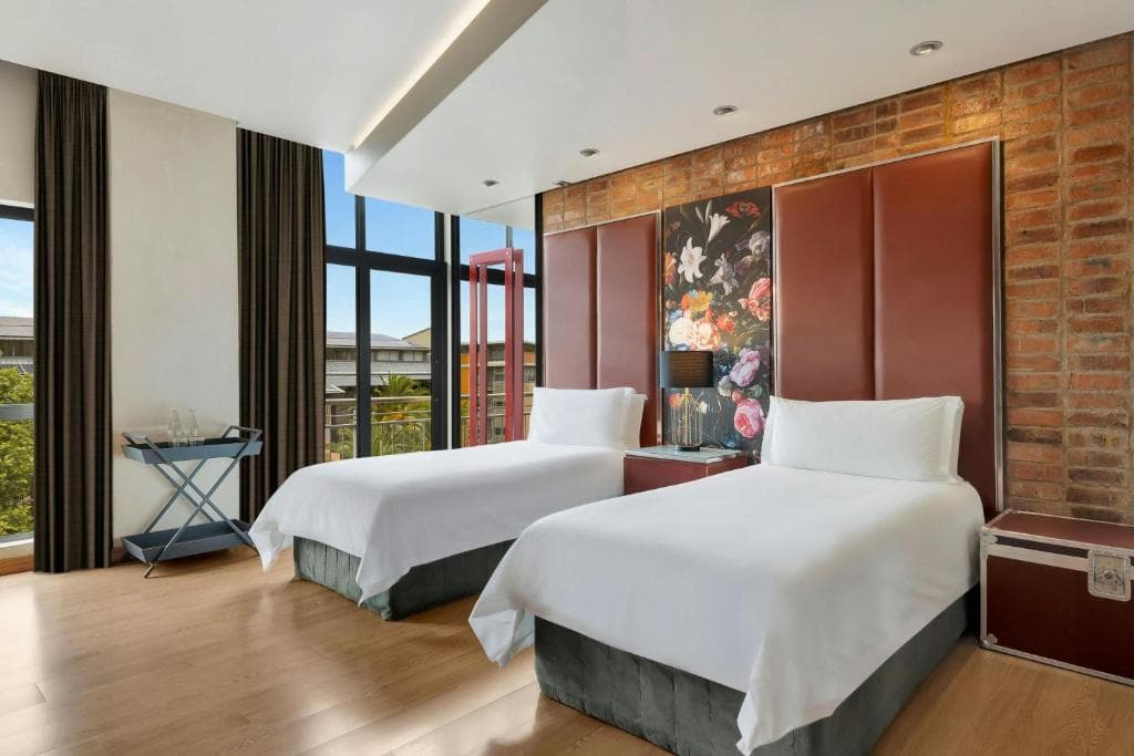 Melrose Arch - Gallery 2