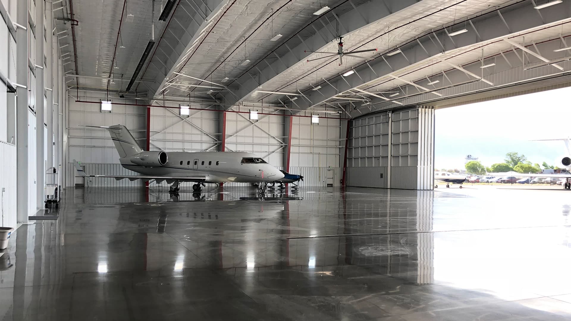 Boldman Aviation - Premium Hangar Facility with Private Jet
